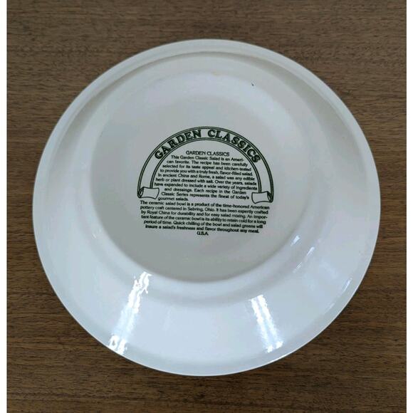 Vintage Garden Classics Spinach Salad Recipe Serving Bowl 1980s Royal China USA - Picture 9 of 10